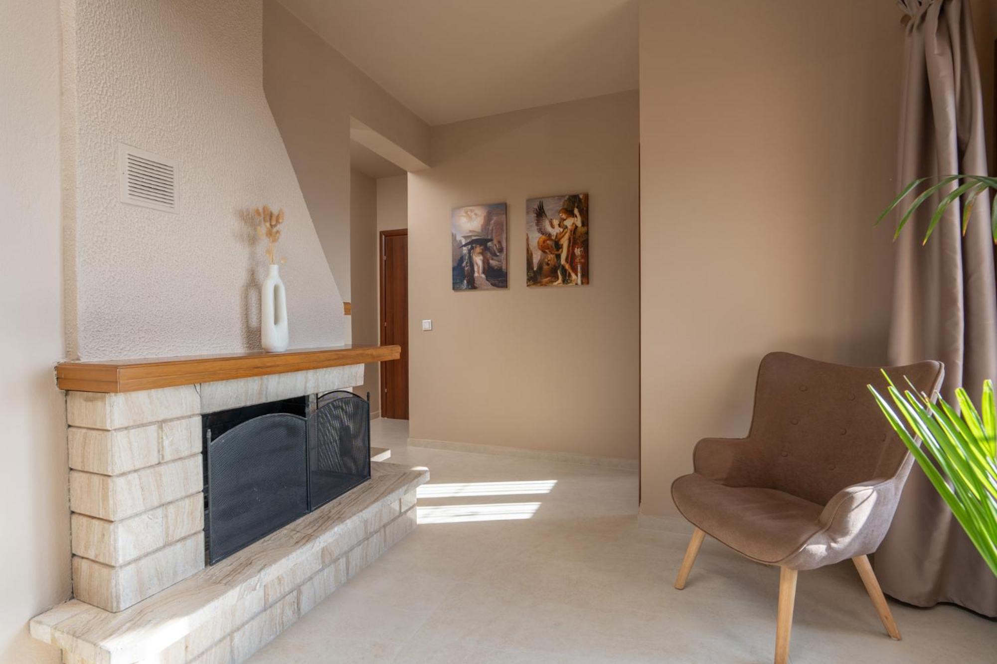 Hacienda Rowena Apartment *