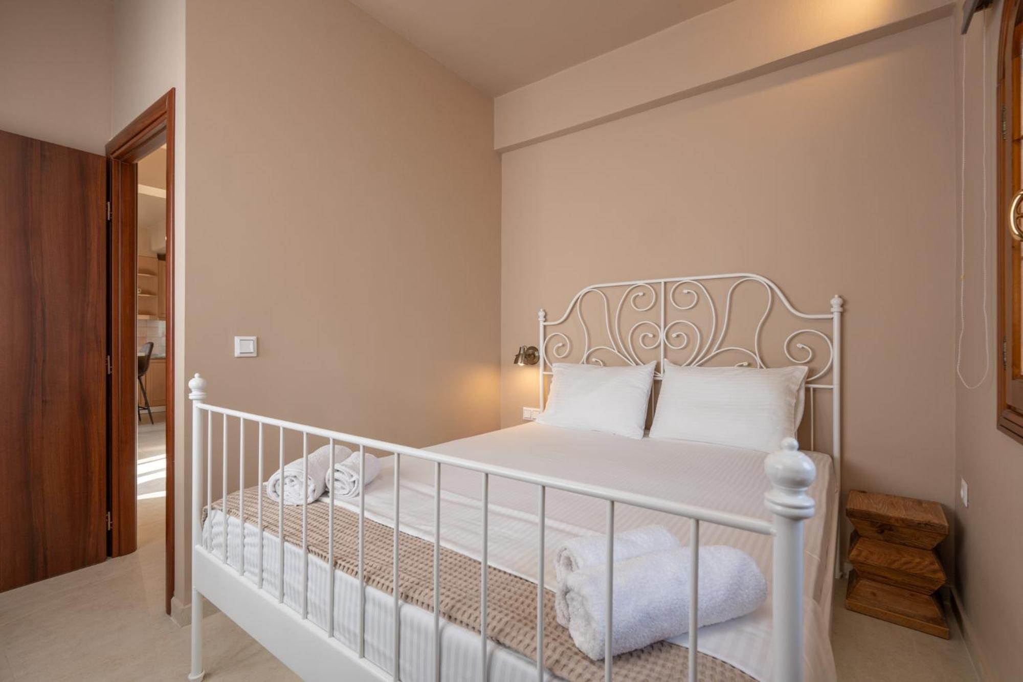 Hacienda Rowena Apartment *